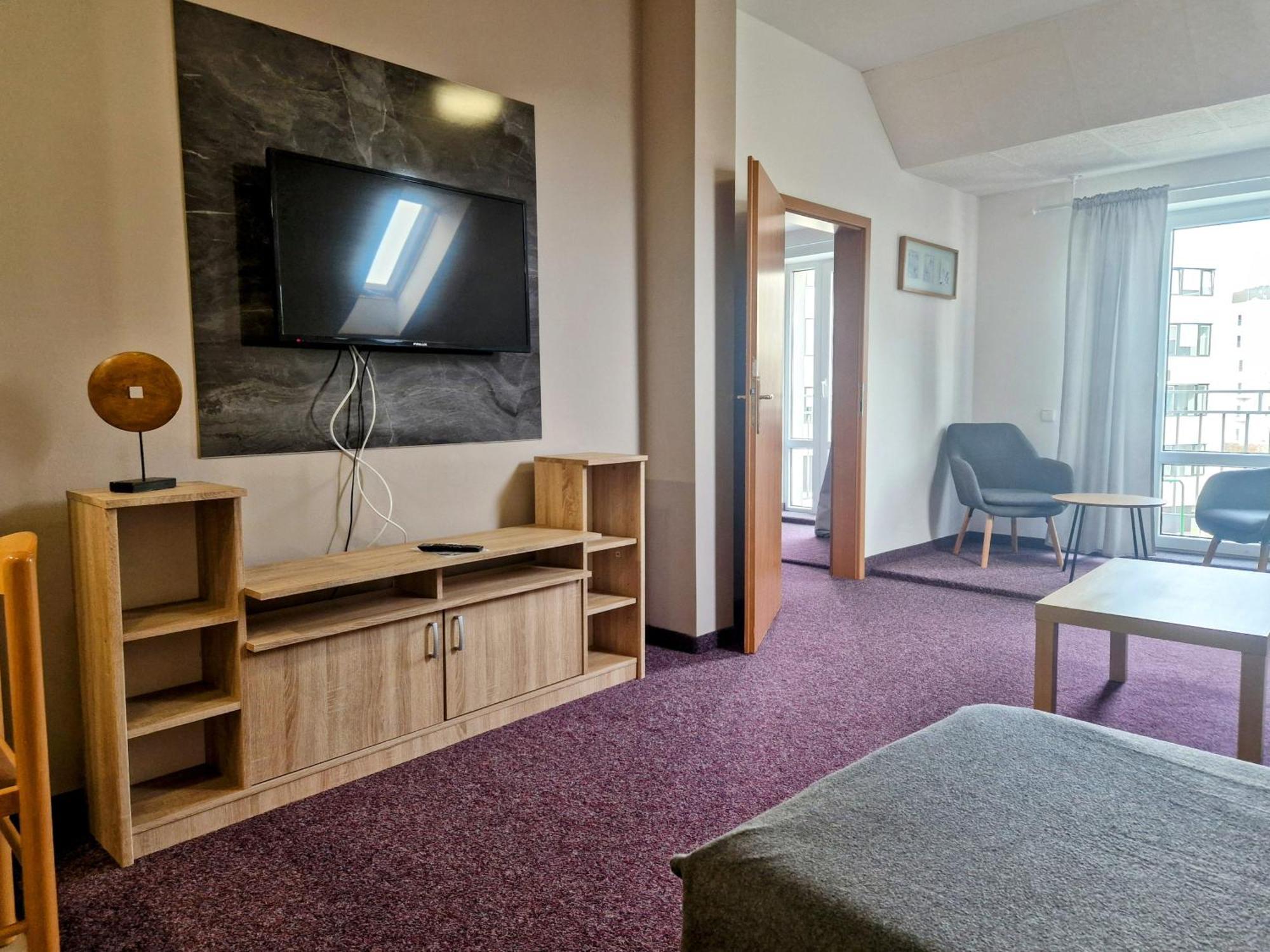 Family Hotel Maxim Beroun  Εξωτερικό φωτογραφία